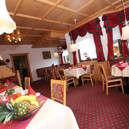 Garni Romantica Bed and breakfast