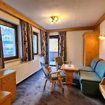 Garni Romantica 4*