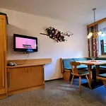 Bed & Breakfast Garni Romantica