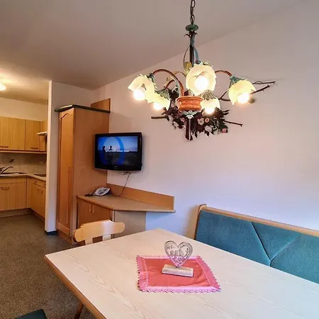 Garni Romantica فندق مبيت وإفطار غالتور